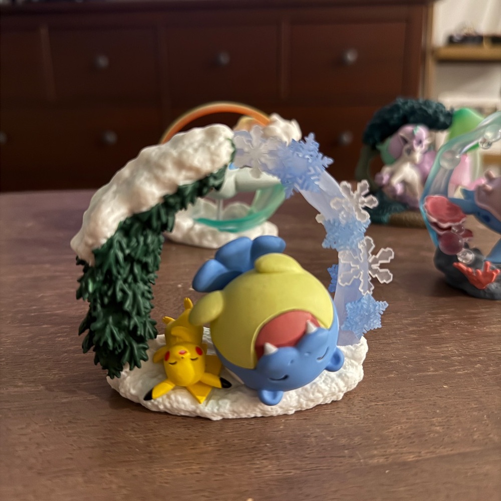 🦋 Pokemon Re-ment Circular Diorama Set of 4